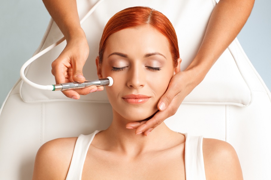 laser-treatment-for-under-eye-wrinkles